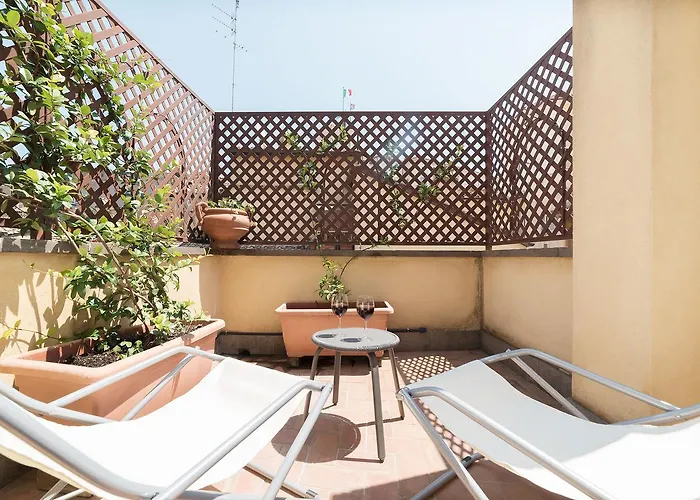 Trevi's Roof Terraces * Rome